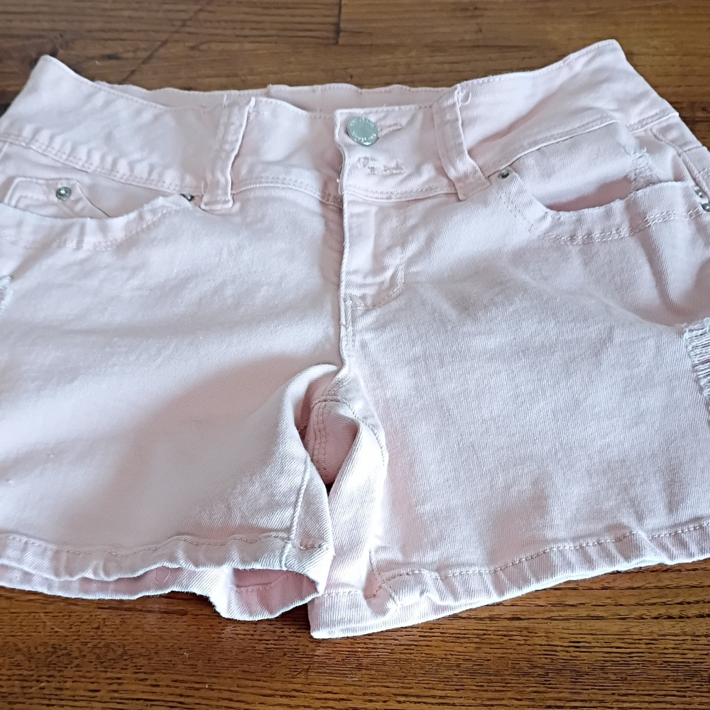 YMI Betta Butt Blush Jean Shorts. 7